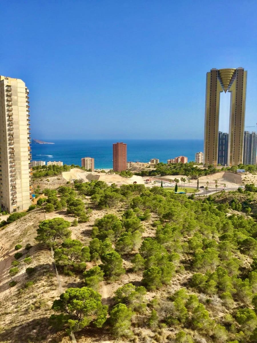2 Zimmer Apartment zu verkaufen in Benidorm mit Pool Garage - 285.000 € (Ref: 9200306)