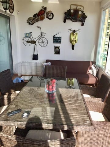 2 Zimmer Apartment zu verkaufen in Benidorm mit Pool Garage - 285.000 € (Ref: 9200306)