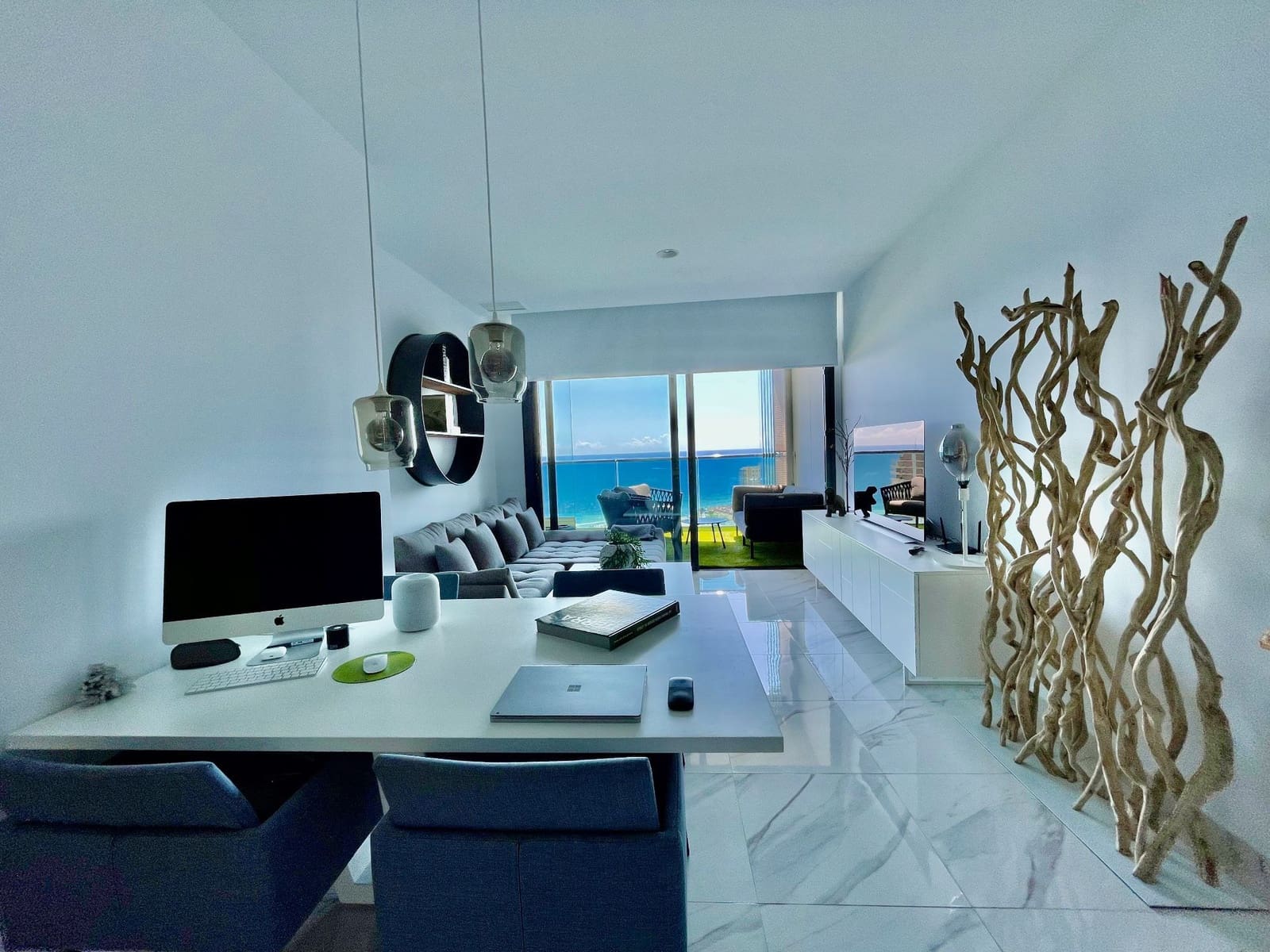 2 makuuhuone Huoneisto myytävänä paikassa Benidorm mukana uima-altaan 
autotalli - 640 000 € (Ref: 9204273)