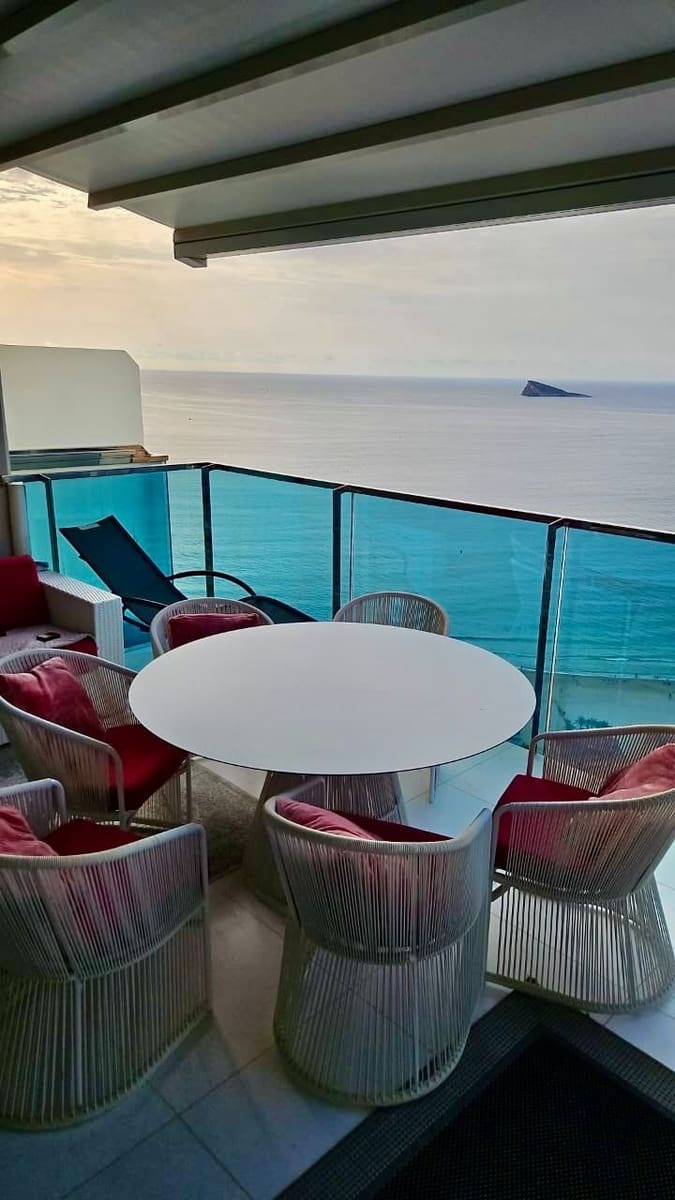 3 soveværelse Penthouse til salg i Benidorm med swimmingpool garage - € 2.350.000 (Ref: 9251902)