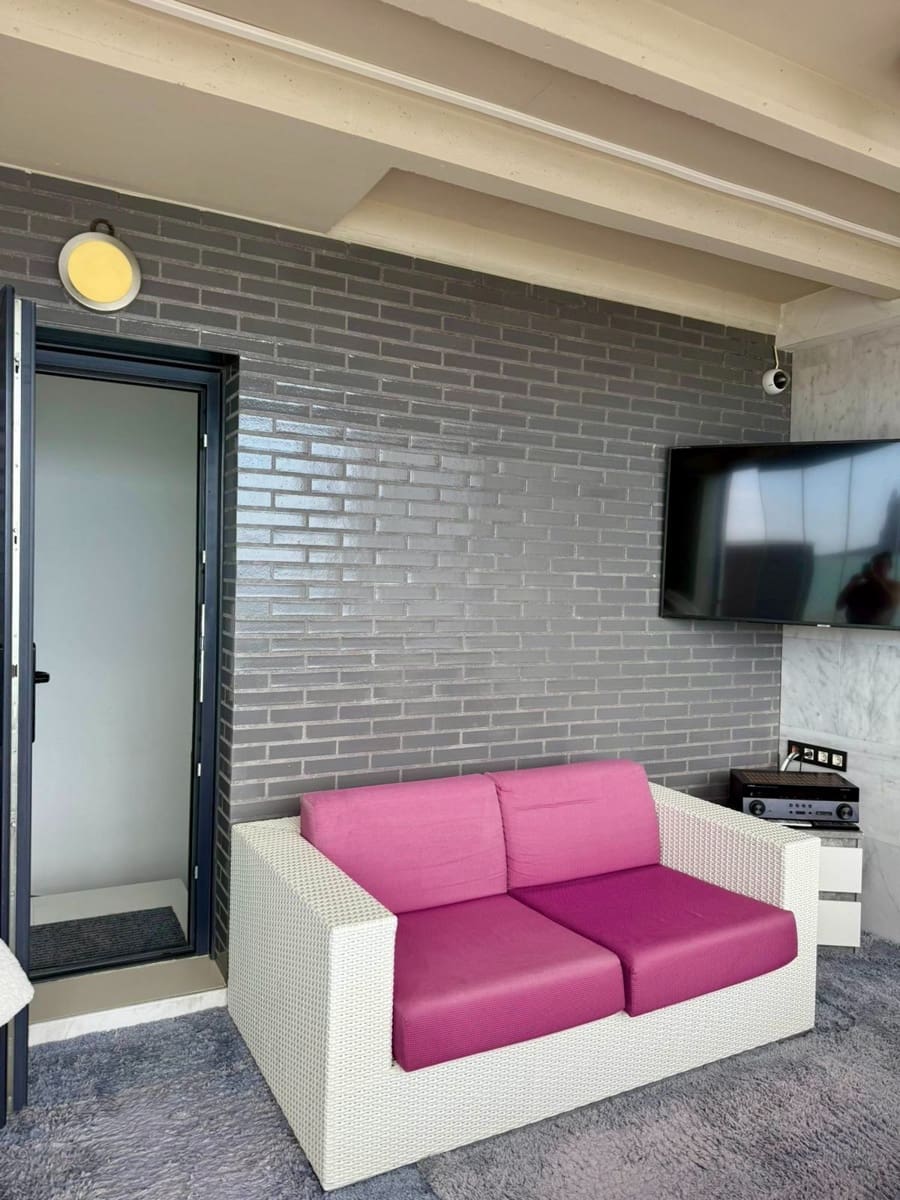 3 soveværelse Penthouse til salg i Benidorm med swimmingpool garage - € 2.350.000 (Ref: 9251902)