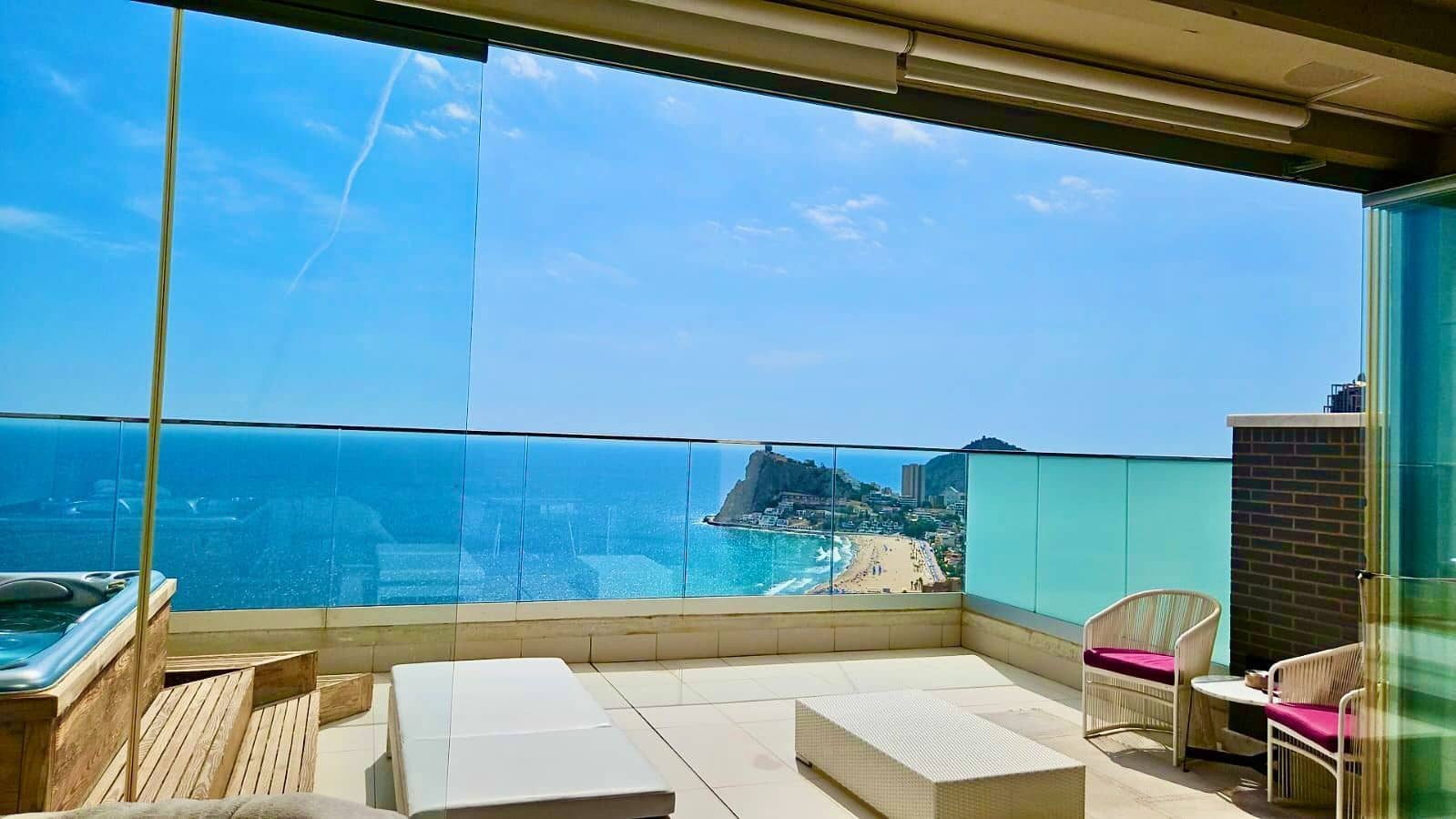3 soveværelse Penthouse til salg i Benidorm med swimmingpool garage - € 2.350.000 (Ref: 9251902)
