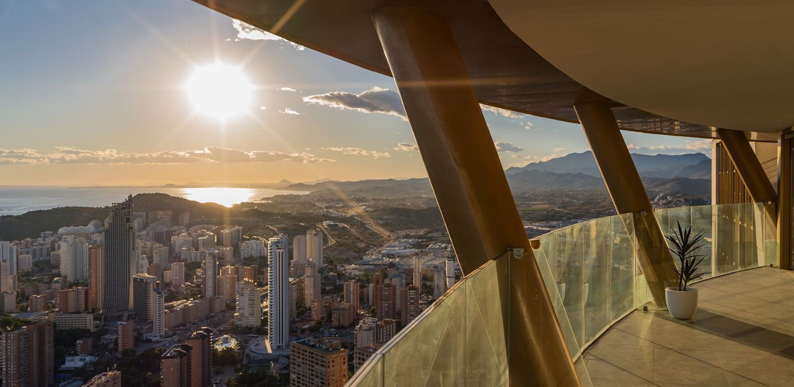 3 camera da letto Appartamento in vendita in Benidorm con piscina garage - 2.500.000 € (Rif: 9251904)