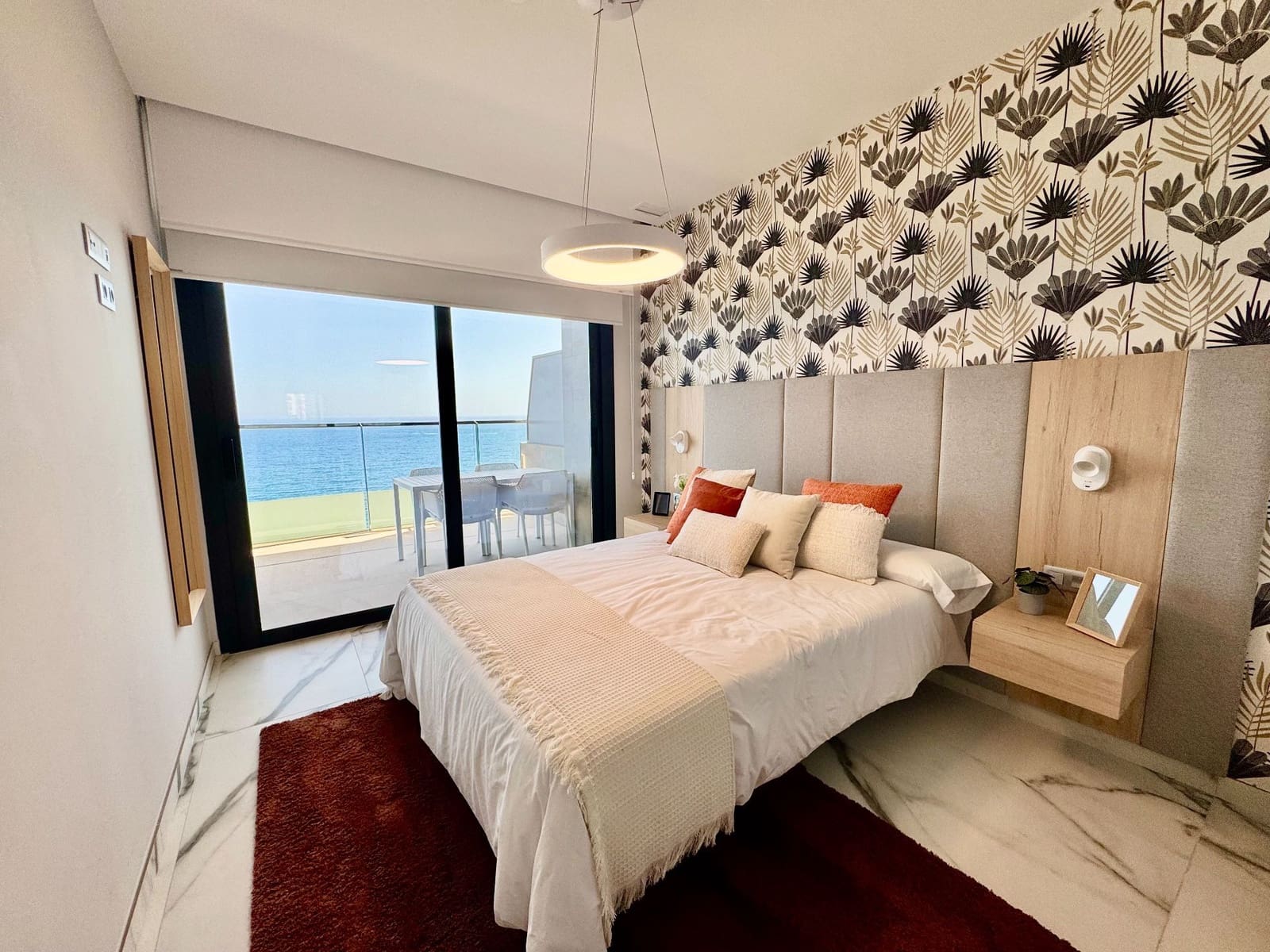 3 bedroom Apartment for sale in Benidorm with pool garage - € 1,998,000 (Ref: 9272136)