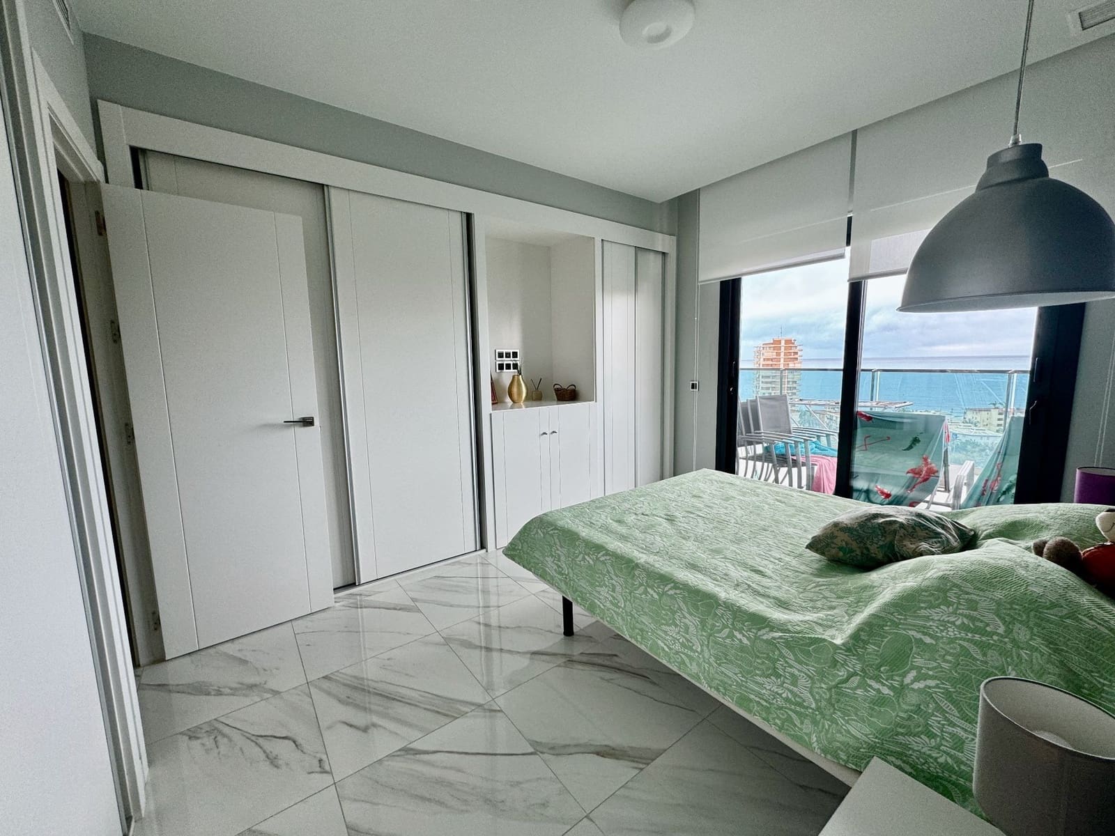 3 Zimmer Apartment zu verkaufen in Benidorm mit Pool Garage - 850.000 € (Ref: 9308282)