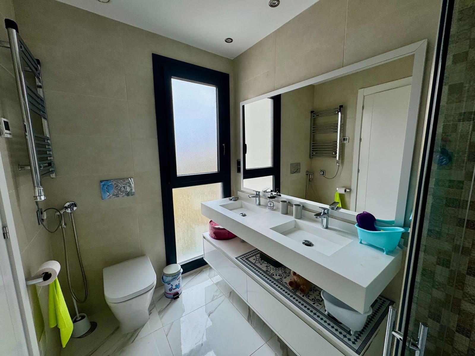 3 Zimmer Apartment zu verkaufen in Benidorm mit Pool Garage - 850.000 € (Ref: 9308282)