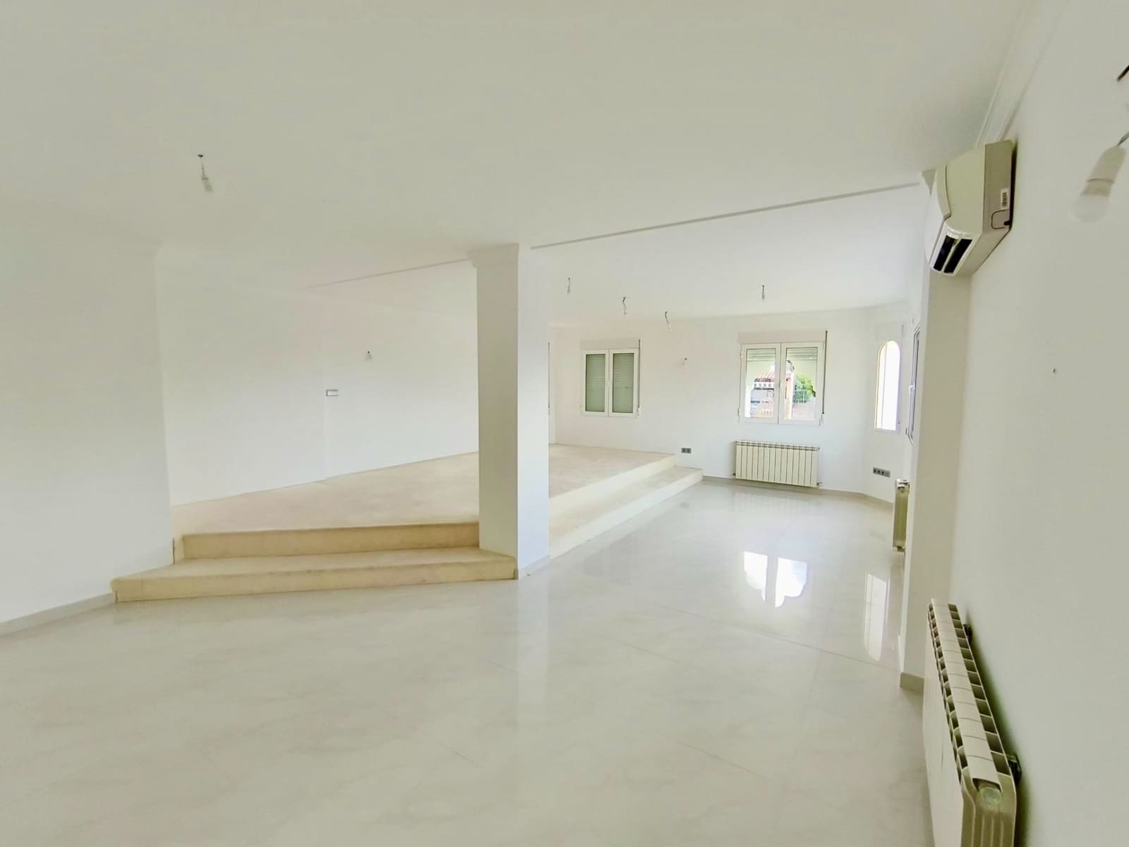 5 Zimmer Villa zu verkaufen in Denia mit Pool Garage - 1.175.000 € (Ref: 9321581)