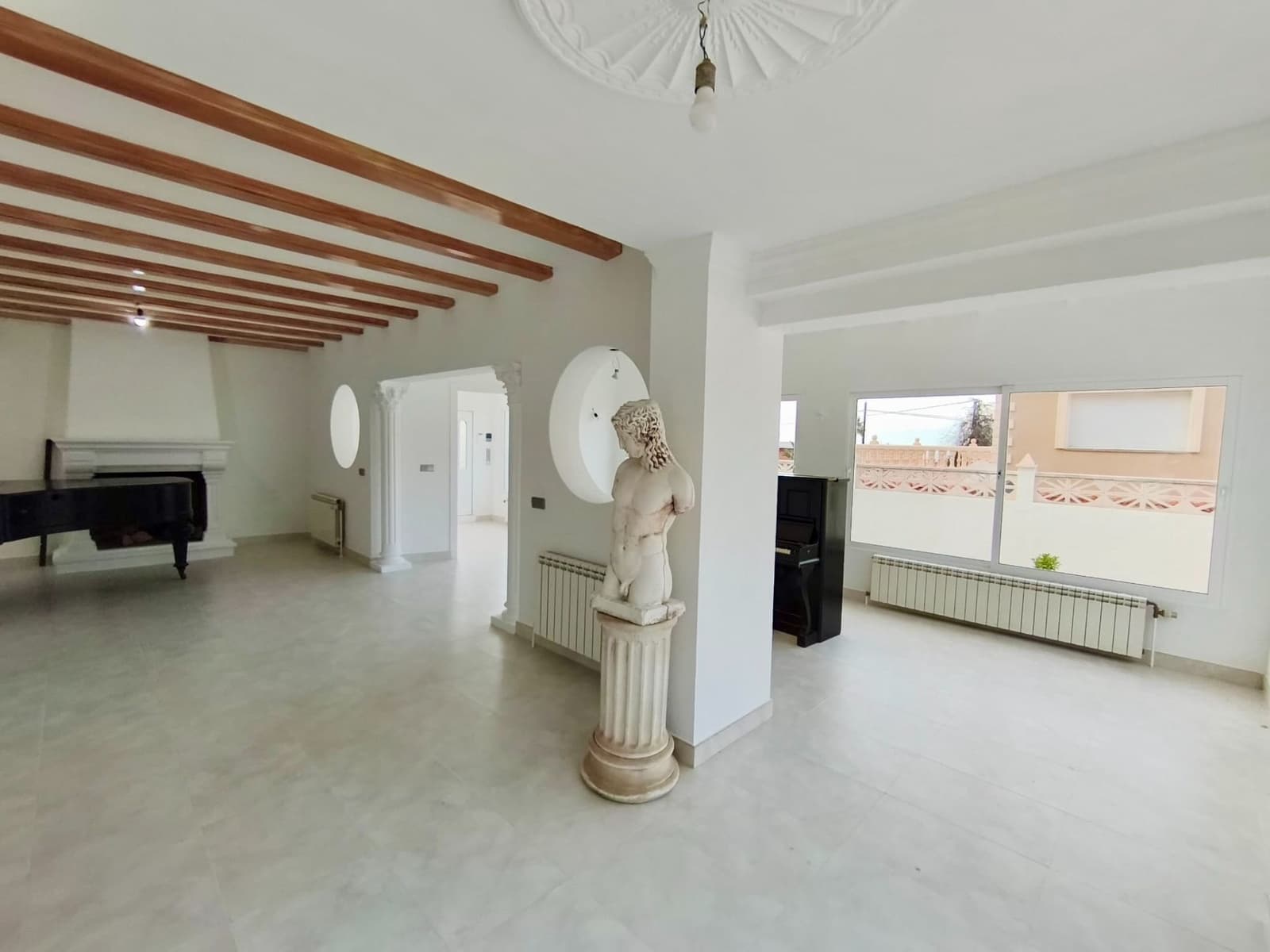 5 Zimmer Villa zu verkaufen in Denia mit Pool Garage - 1.175.000 € (Ref: 9321581)