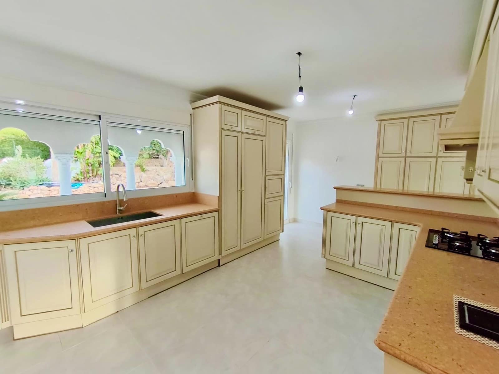 5 Zimmer Villa zu verkaufen in Denia mit Pool Garage - 1.175.000 € (Ref: 9321581)