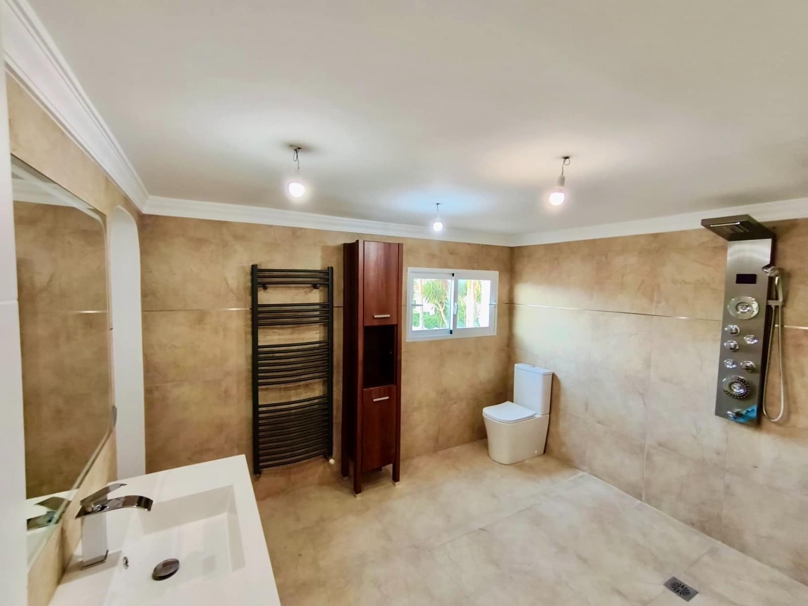 5 Zimmer Villa zu verkaufen in Denia mit Pool Garage - 1.175.000 € (Ref: 9321581)