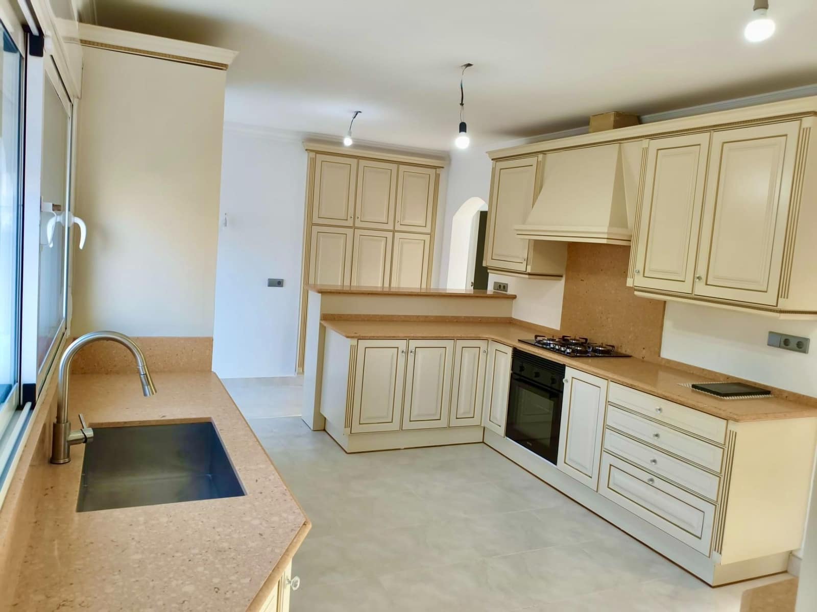 5 Zimmer Villa zu verkaufen in Denia mit Pool Garage - 1.175.000 € (Ref: 9321581)