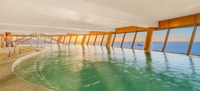 3 camera da letto Appartamento in vendita in Benidorm con piscina garage - 885.000 € (Rif: 9321582)