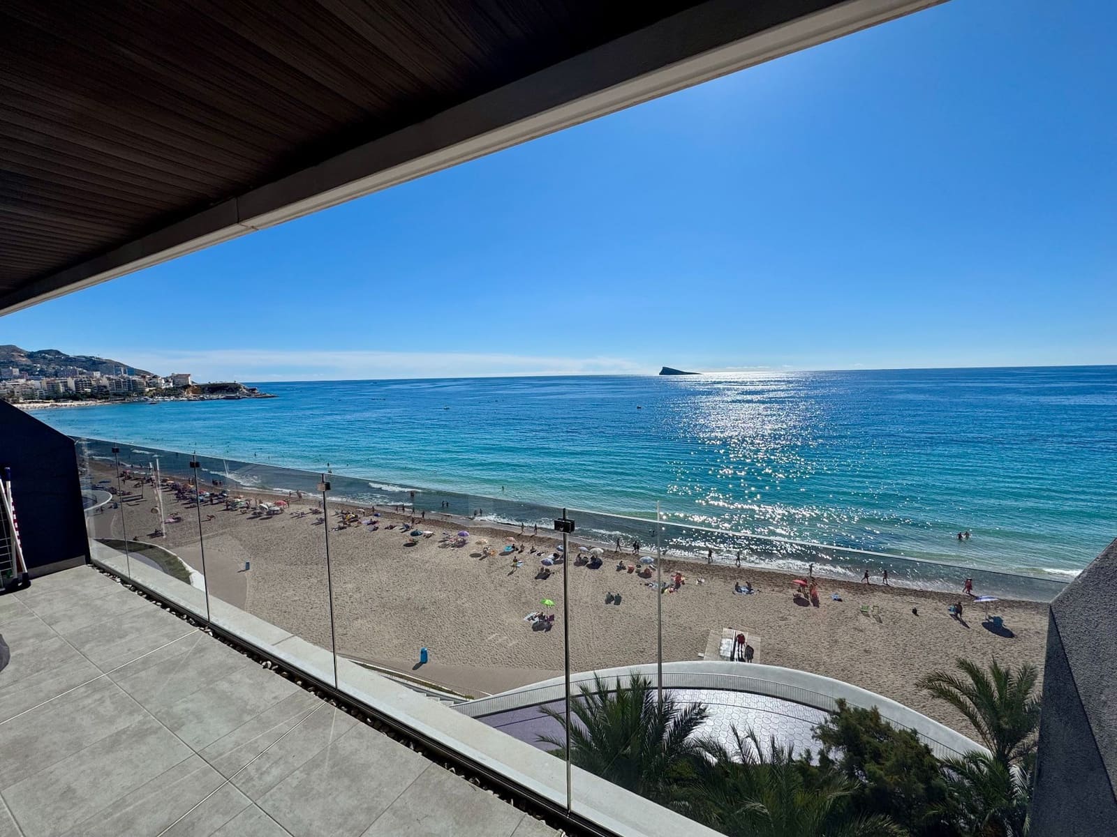 2 makuuhuone Huoneisto myytävänä paikassa Benidorm mukana uima-altaan 
autotalli - 790 000 € (Ref: 9344402)