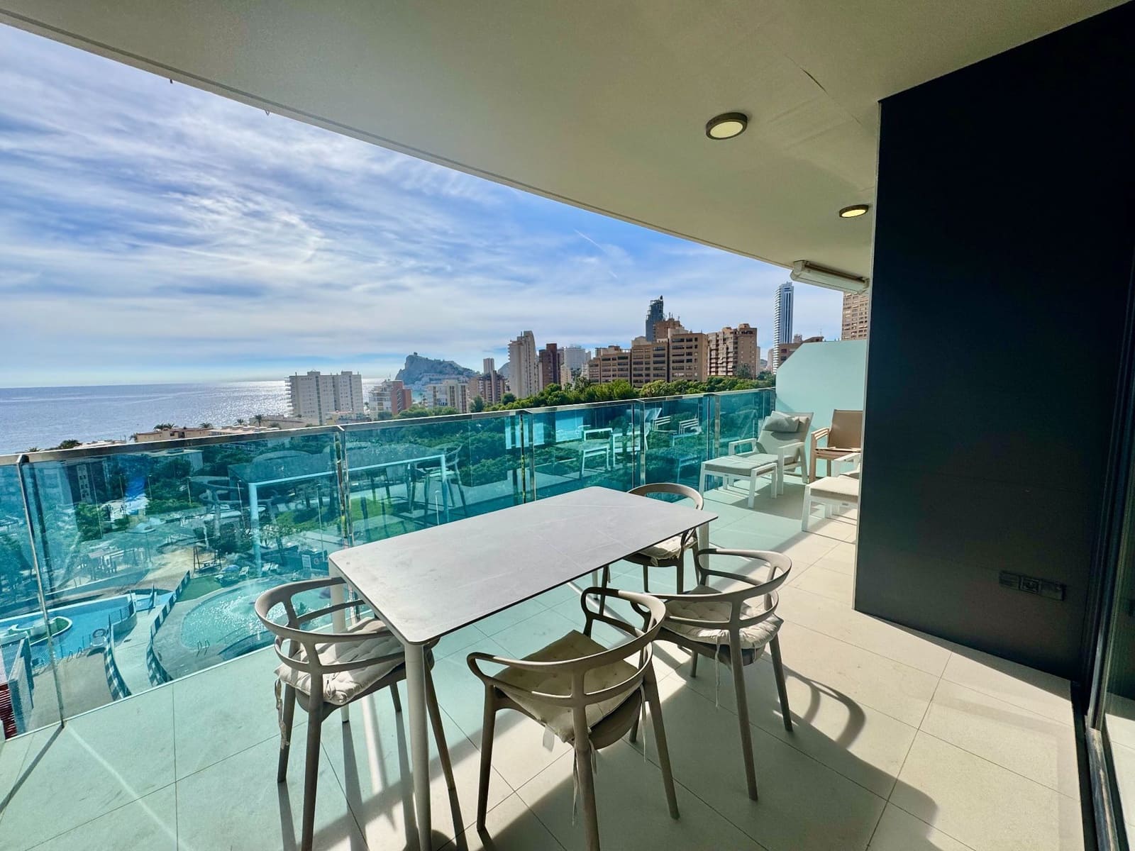 2 quarto Apartamento para venda em Benidorm com piscina garagem - 600 000 € (Ref: 9349063)
