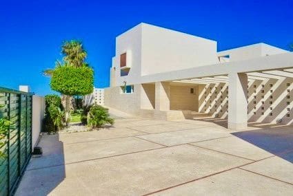 Chalet de 4 habitaciones en Dénia en venta con piscina garaje - 4.500.000 € (Ref: 9385181)