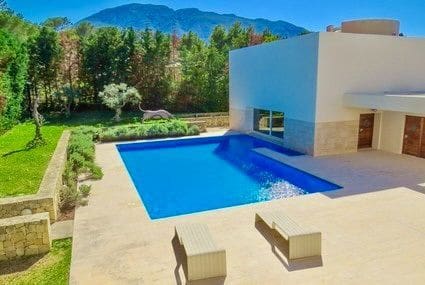 Chalet de 4 habitaciones en Dénia en venta con piscina garaje - 4.500.000 € (Ref: 9385181)