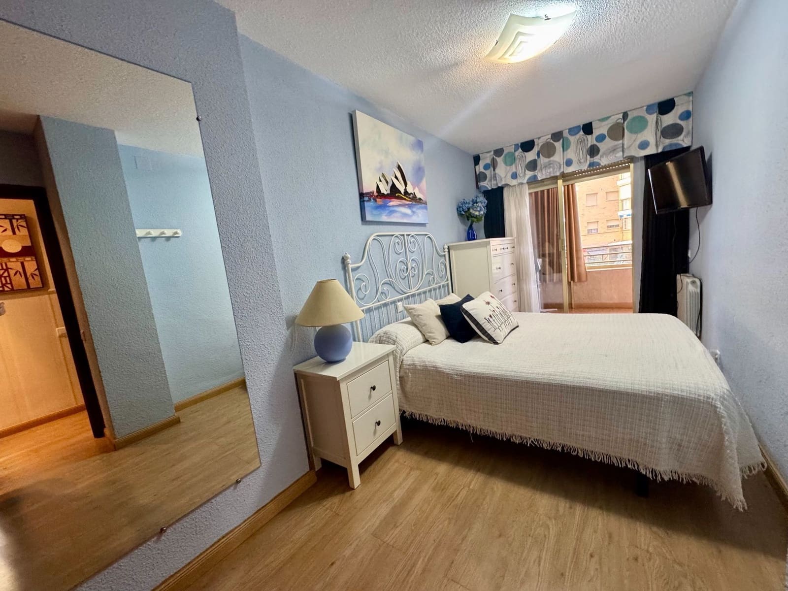 4 sypialnia Apartament na sprzedaż w Benidorm z basenem garażem - 950 000 € (Ref: 9465435)