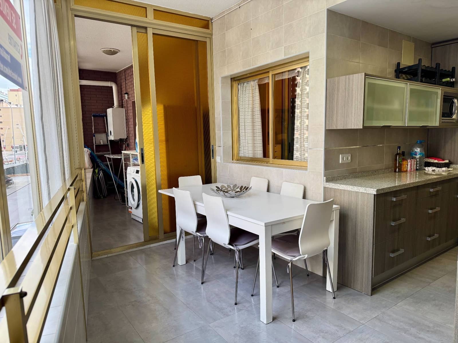 4 sypialnia Apartament na sprzedaż w Benidorm z basenem garażem - 950 000 € (Ref: 9465435)