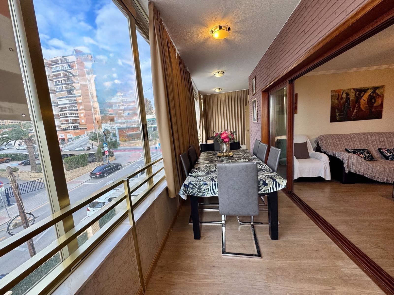 4 sypialnia Apartament na sprzedaż w Benidorm z basenem garażem - 950 000 € (Ref: 9465435)