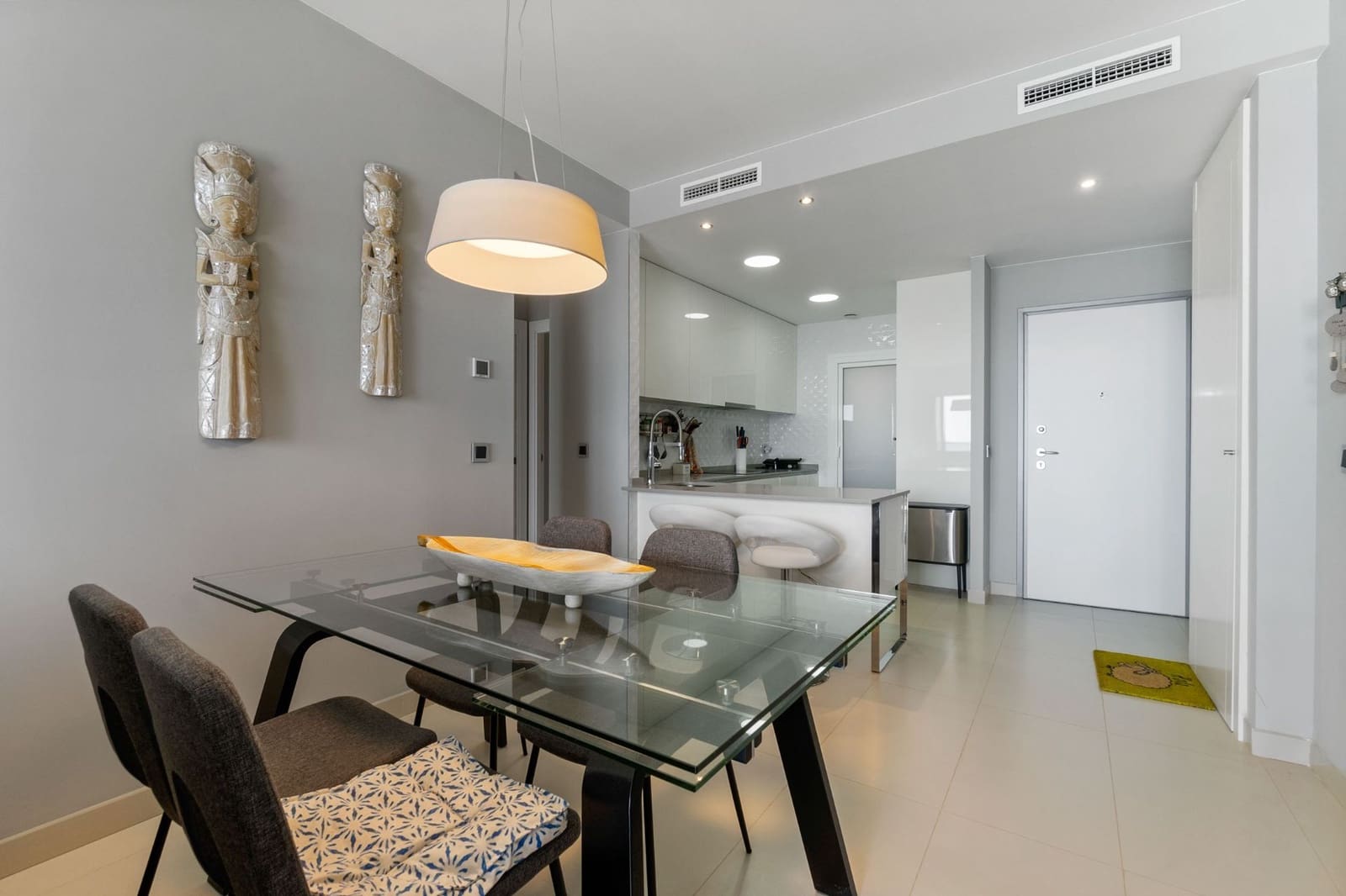 2 sypialnia Apartament na sprzedaż w Benidorm z basenem garażem - 590 000 € (Ref: 9472266)