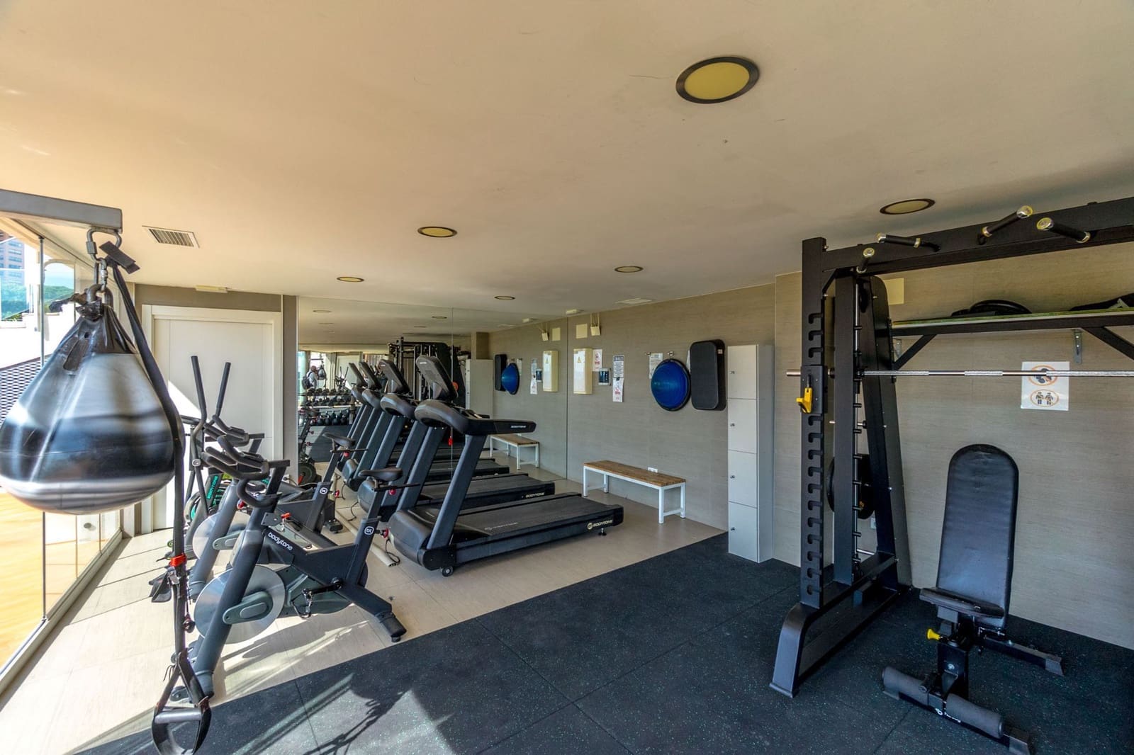 2 sypialnia Apartament na sprzedaż w Benidorm z basenem garażem - 590 000 € (Ref: 9472266)