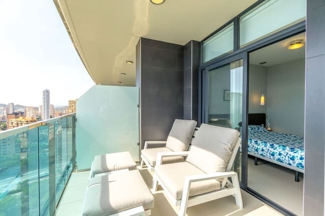 2 sypialnia Apartament na sprzedaż w Playa Poniente, Benidorm z basenem garażem - 590 000 € (Ref: 9472266)