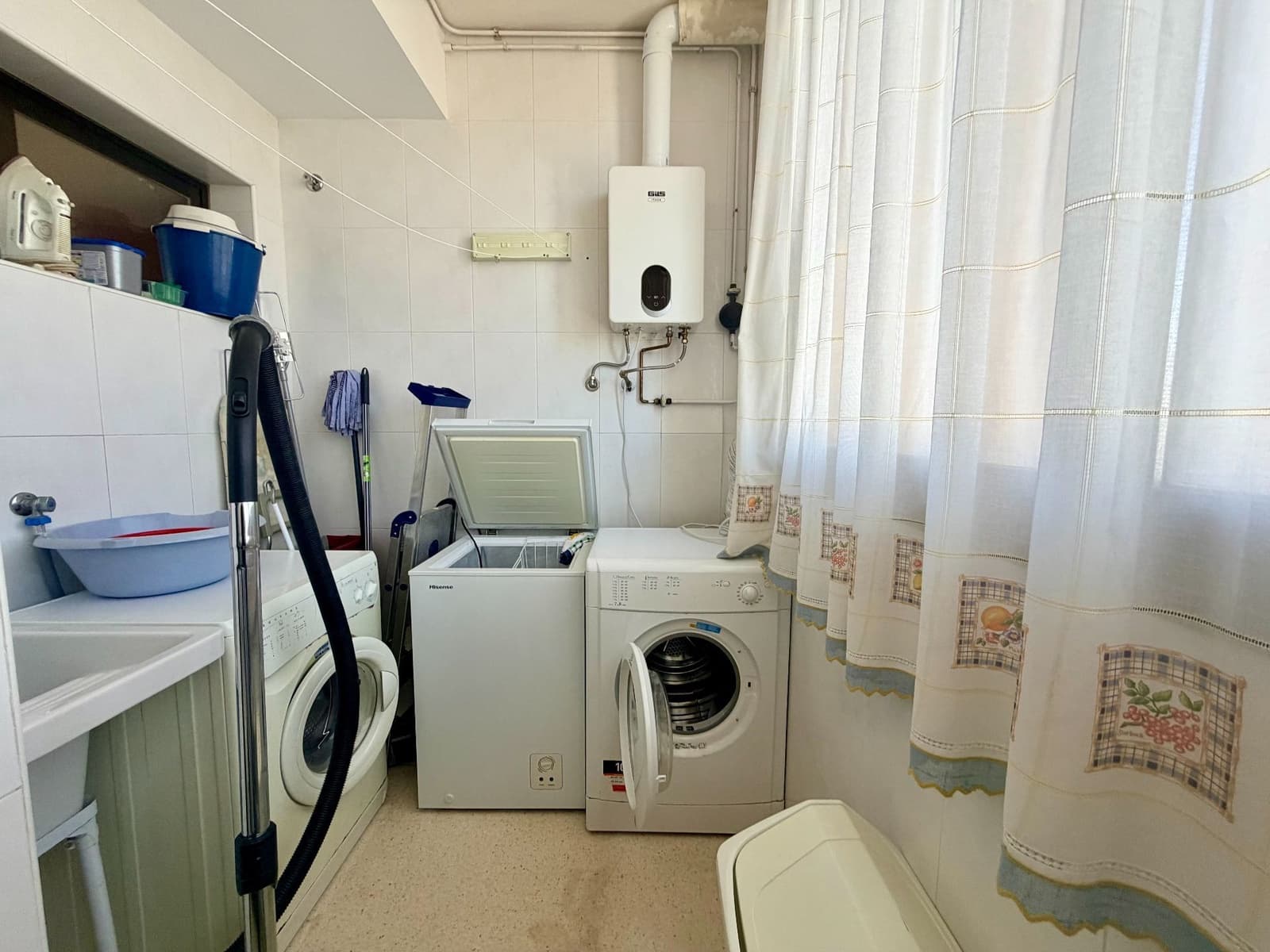 2 soveværelse Lejlighed til salg i Benidorm med swimmingpool garage - € 520.000 (Ref: 9670093)