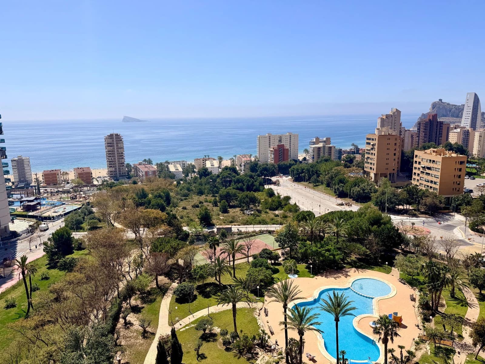 2 soveværelse Lejlighed til salg i Benidorm med swimmingpool garage - € 520.000 (Ref: 9670093)