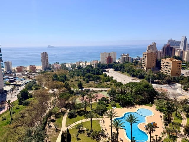 2 soveværelse Lejlighed til salg i Benidorm med swimmingpool garage - € 520.000 (Ref: 9670093)