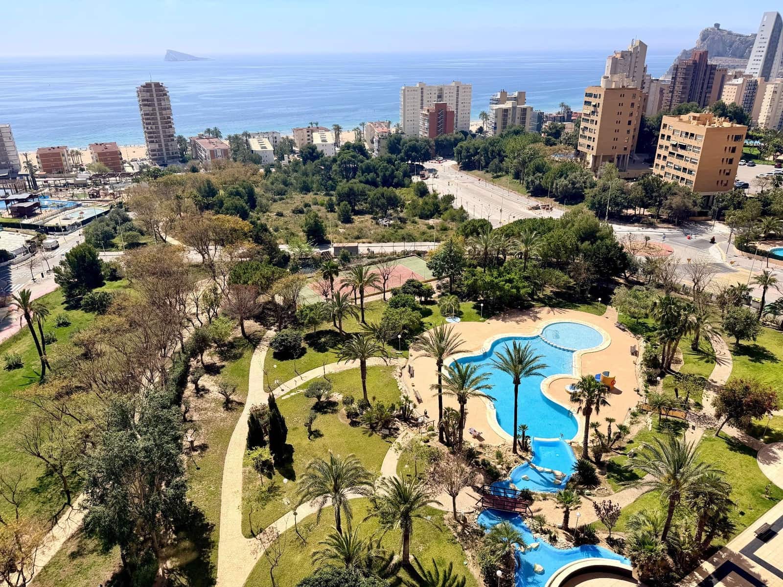 2 soveværelse Lejlighed til salg i Benidorm med swimmingpool garage - € 520.000 (Ref: 9670093)