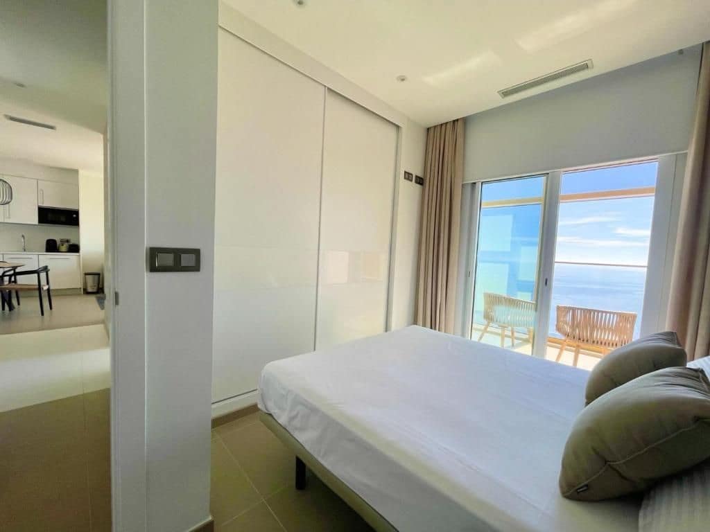 2 soveværelse Lejlighed til salg i Benidorm med swimmingpool garage - € 448.000 (Ref: 9676961)