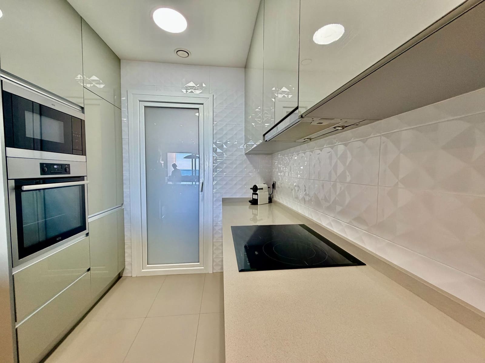 2 sovrum Lägenhet till salu i Benidorm med pool garage - 570 000 € (Ref: 9780191)