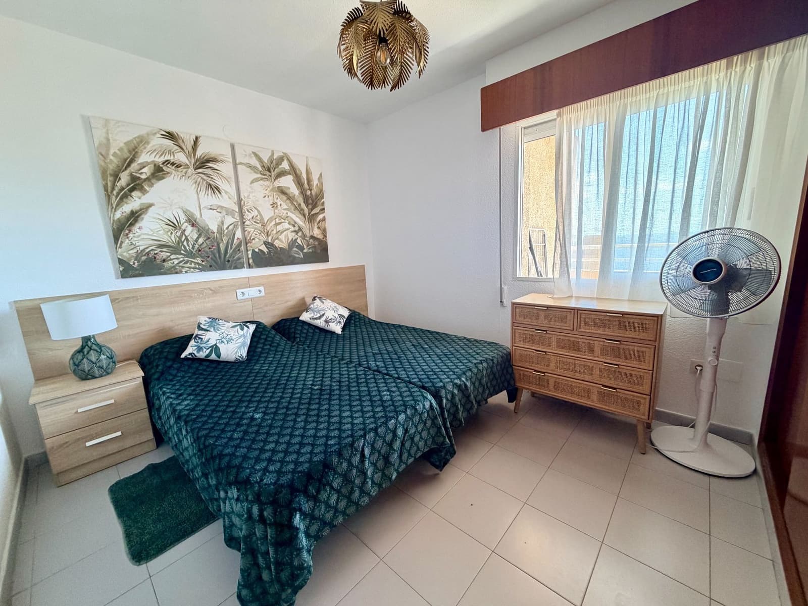 1 soveværelse Lejlighed til salg i Benidorm med swimmingpool - € 380.000 (Ref: 9788050)