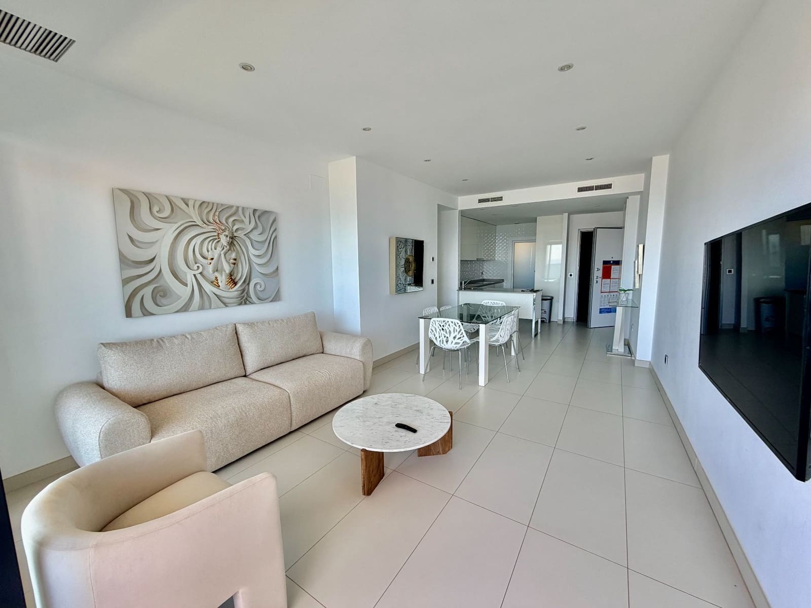 2 soverom Leilighet til salgs i Benidorm med svømmebasseng garasje - € 599 000 (Ref: 9788051)