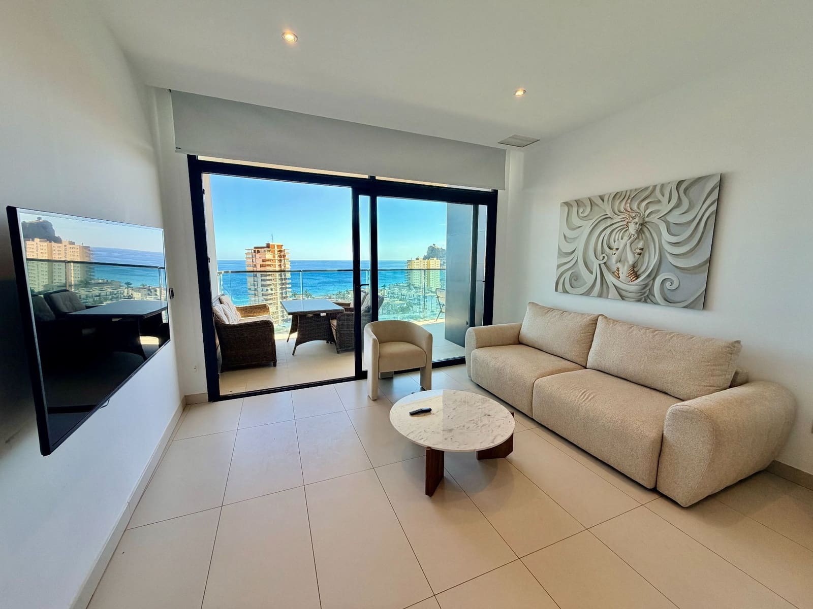 2 soverom Leilighet til salgs i Benidorm med svømmebasseng garasje - € 599 000 (Ref: 9788051)