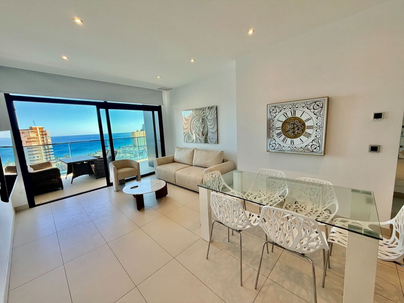 2 soverom Leilighet til salgs i Benidorm med svømmebasseng garasje - € 599 000 (Ref: 9788051)