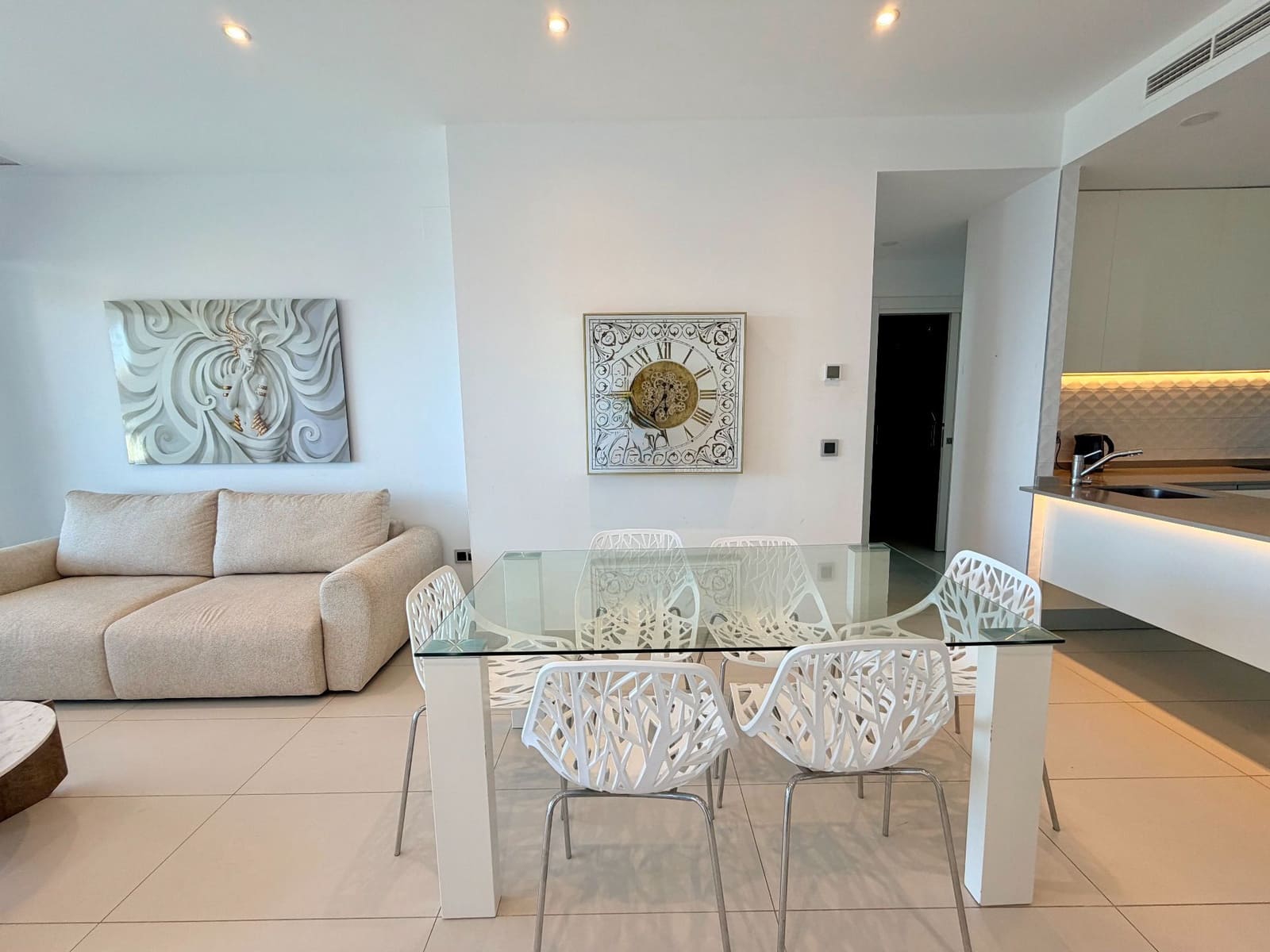 2 soverom Leilighet til salgs i Benidorm med svømmebasseng garasje - € 599 000 (Ref: 9788051)