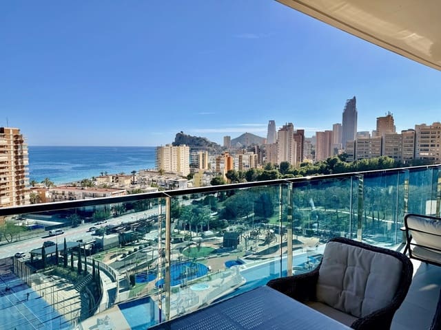 2 soverom Leilighet til salgs i Playa Poniente, Benidorm med svømmebasseng garasje - € 599 000 (Ref: 9788051)