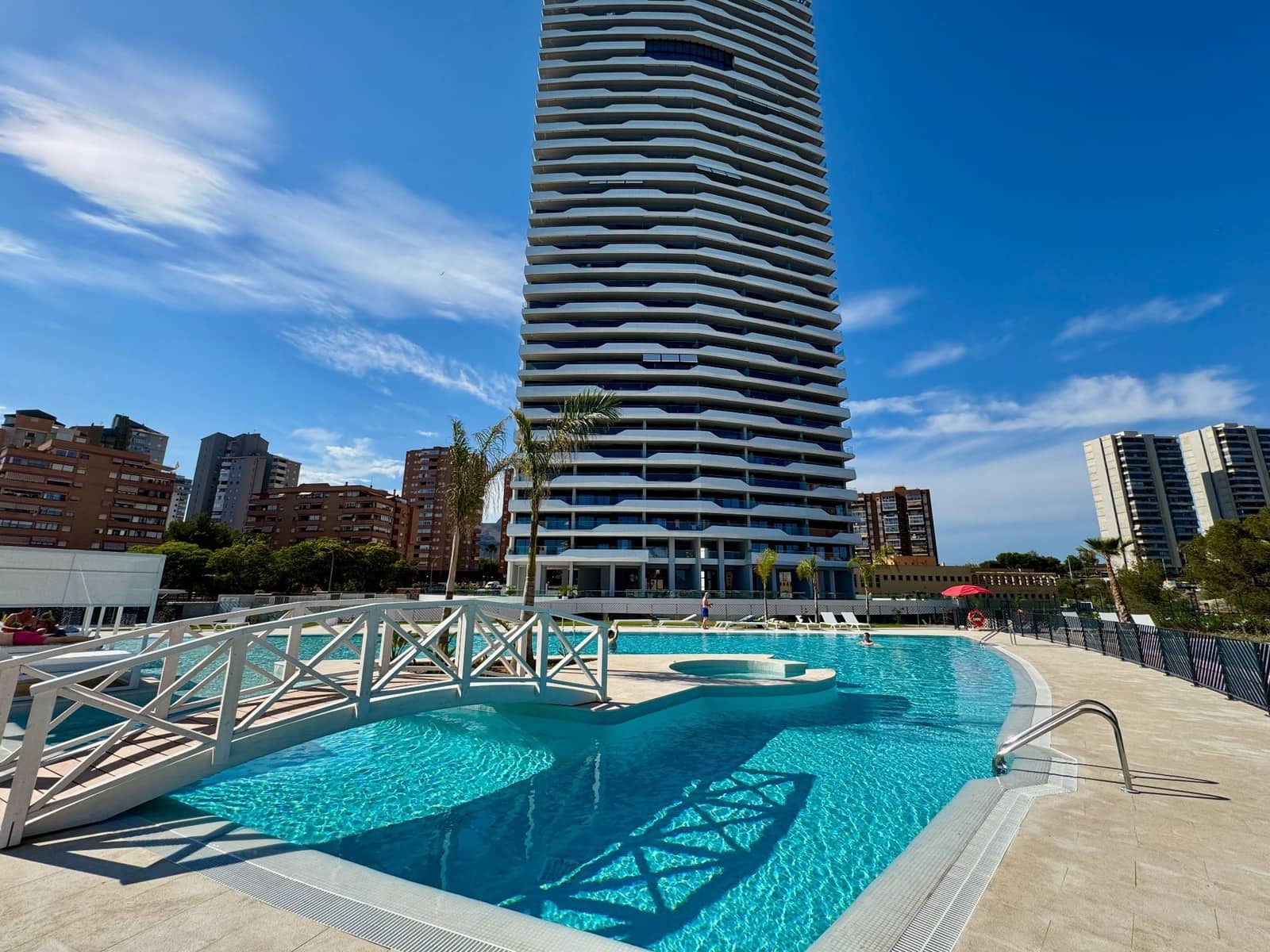 2 chambre Appartement à vendre à Benidorm avec piscine garage - 732 500 € (Ref: 9828749)