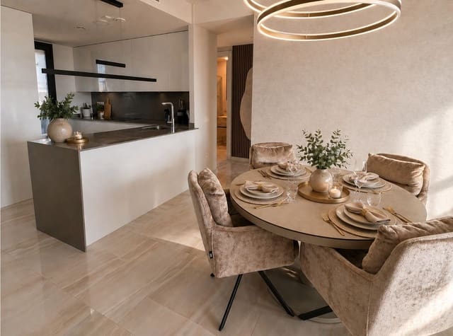 2 soveværelse Lejlighed til salg i Playa Poniente, Benidorm med swimmingpool garage - € 674.000 (Ref: 9828750)
