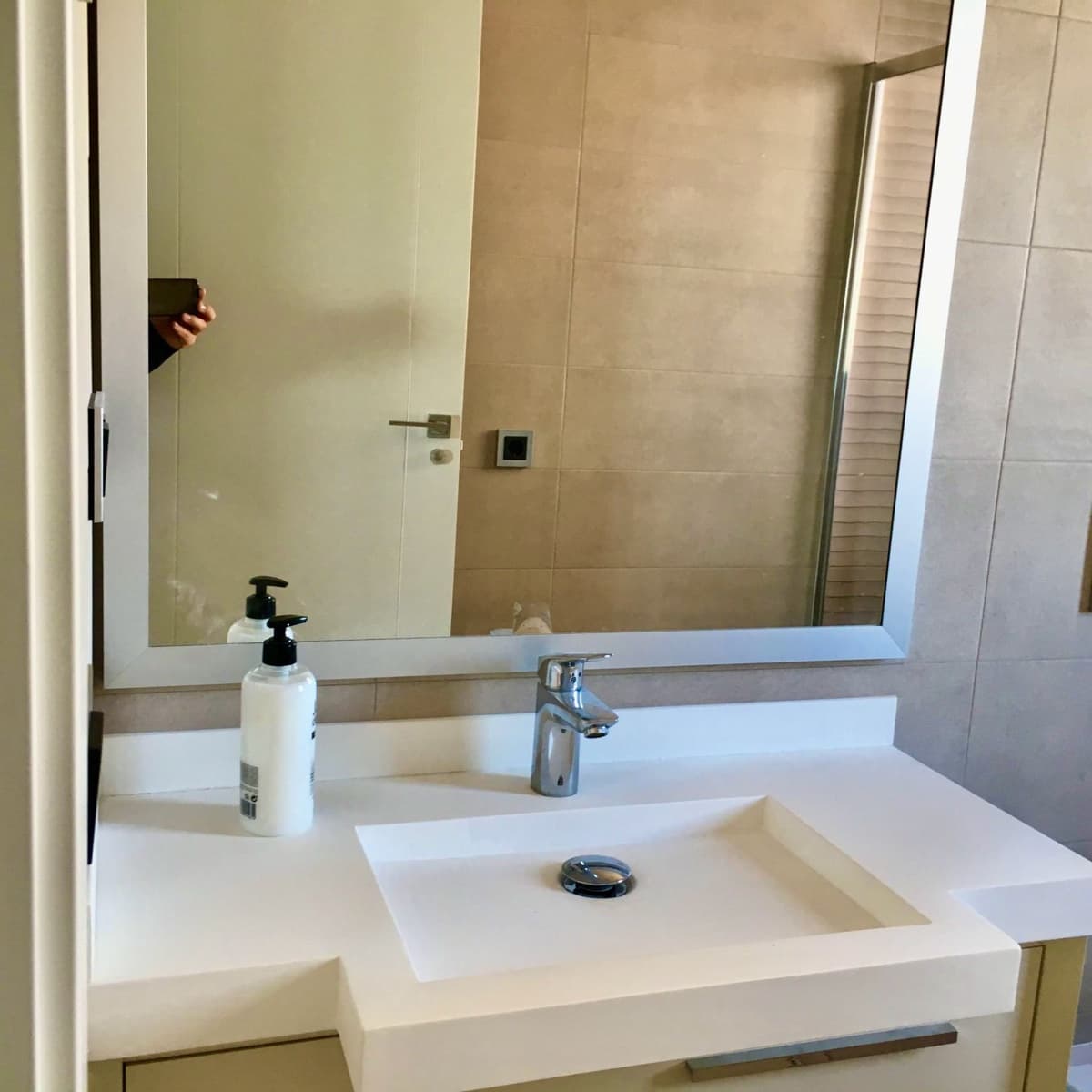 3 sypialnia Apartament do wynajęcia w Benidorm z basenem garażem - 2 500 € (Ref: 9830774)