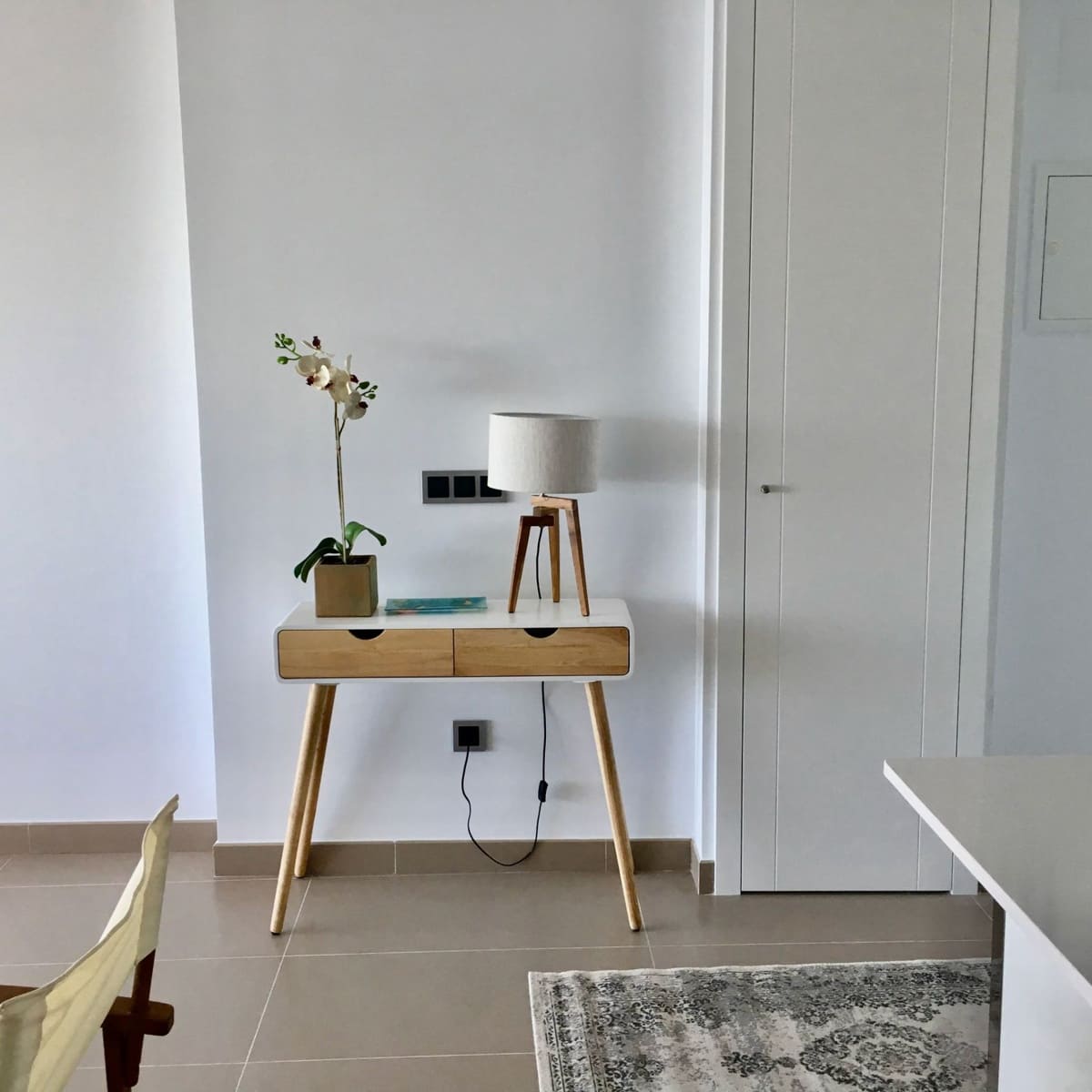3 sypialnia Apartament do wynajęcia w Benidorm z basenem garażem - 2 500 € (Ref: 9830774)