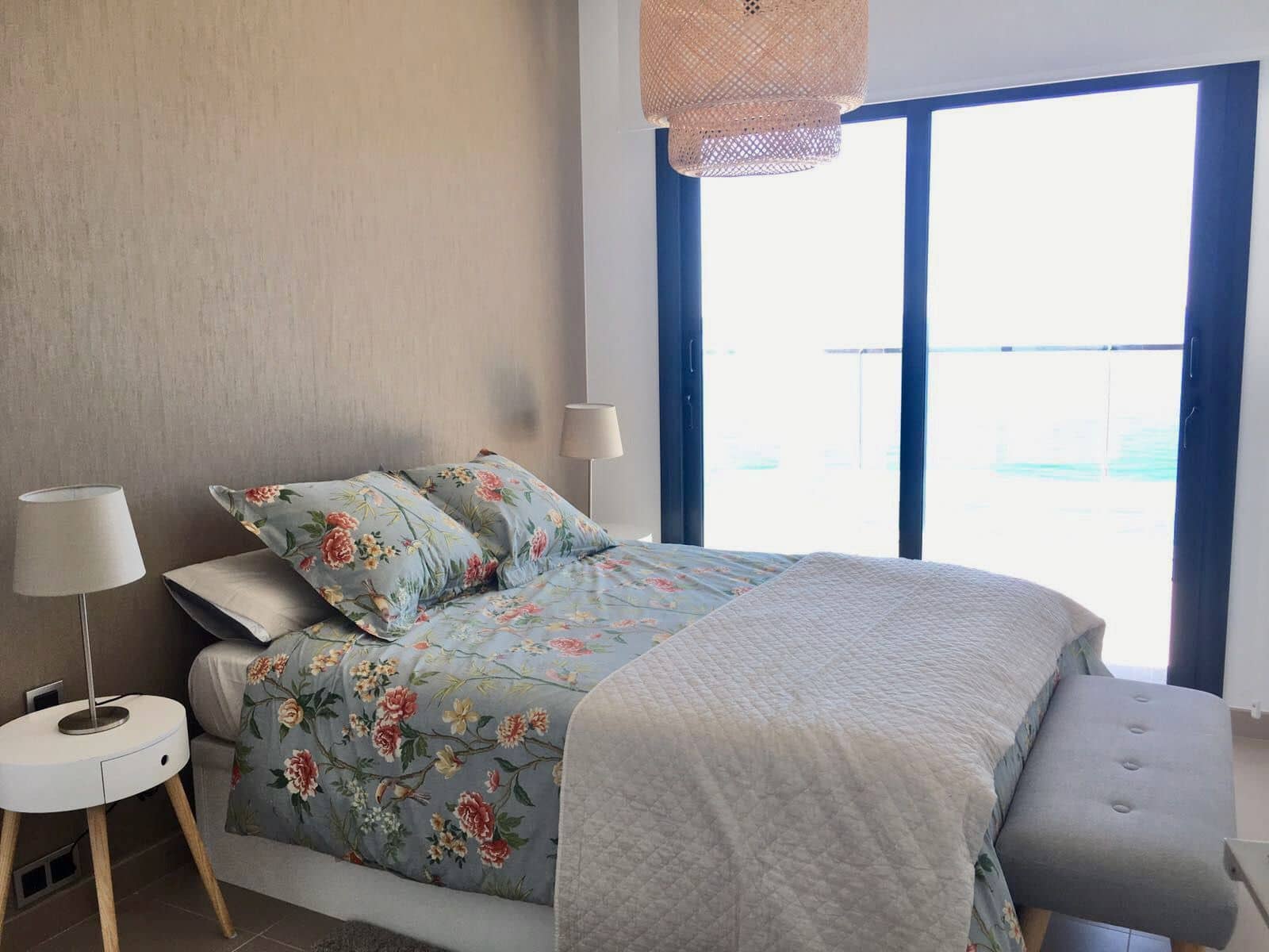 3 sypialnia Apartament do wynajęcia w Benidorm z basenem garażem - 2 500 € (Ref: 9830774)