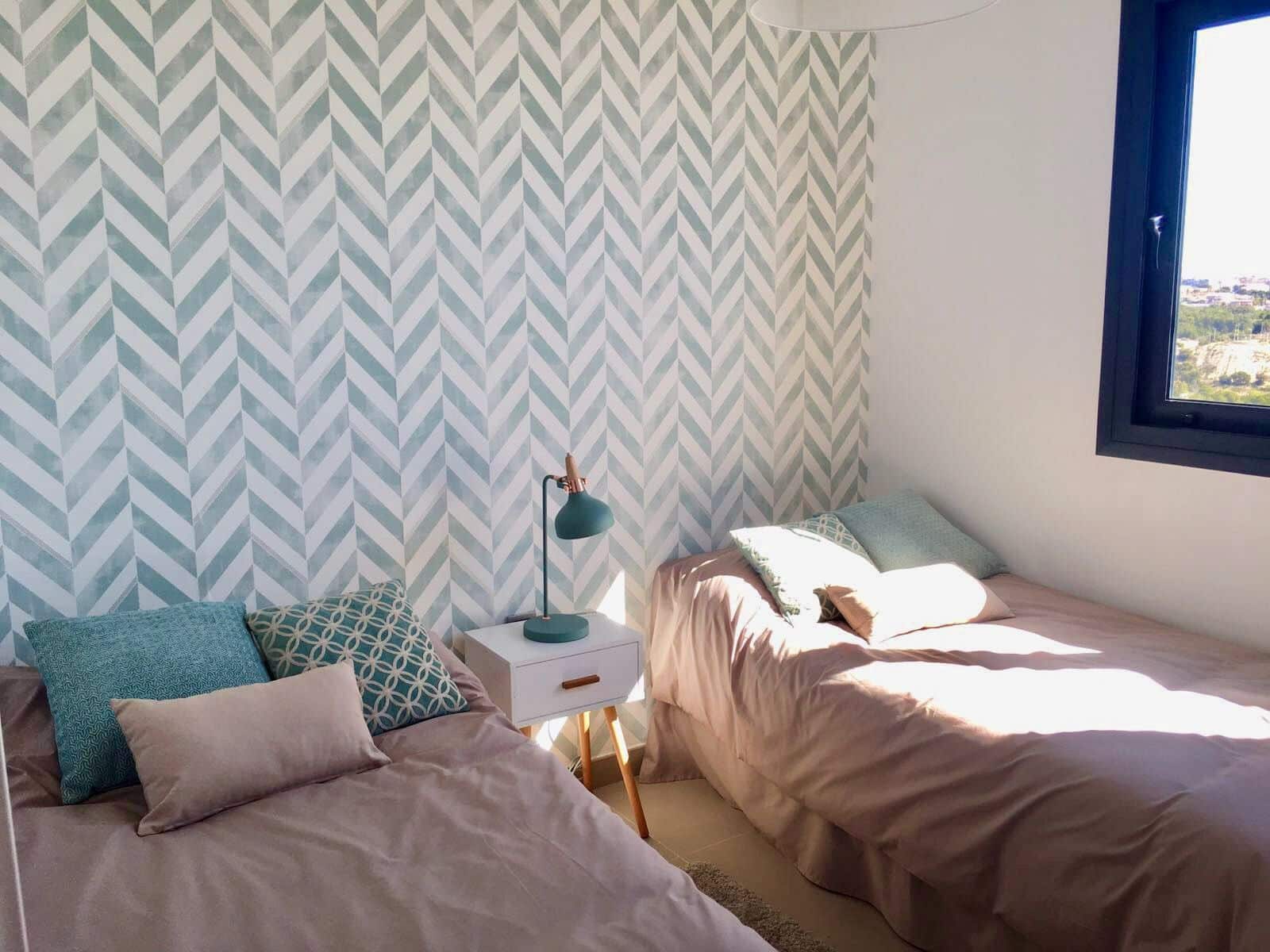 3 sypialnia Apartament do wynajęcia w Benidorm z basenem garażem - 2 500 € (Ref: 9830774)
