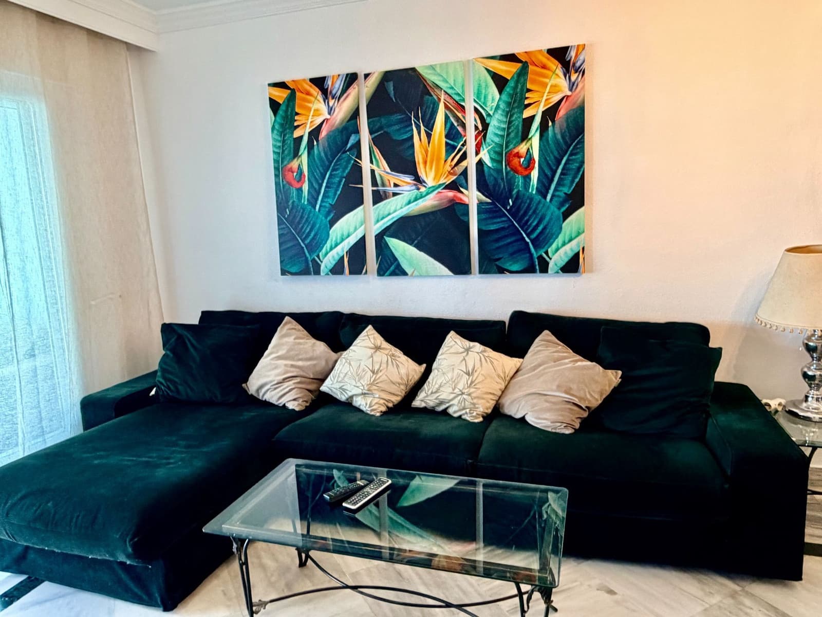 2 sypialnia Apartament do wynajęcia w Puerto Banus z basenem garażem - 1 650 € (Ref: 9871611)