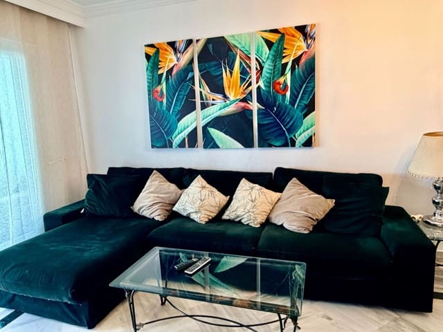 2 sypialnia Apartament do wynajęcia w Puerto Banus, Marbella z basenem garażem - 1 650 € (Ref: 9871611)