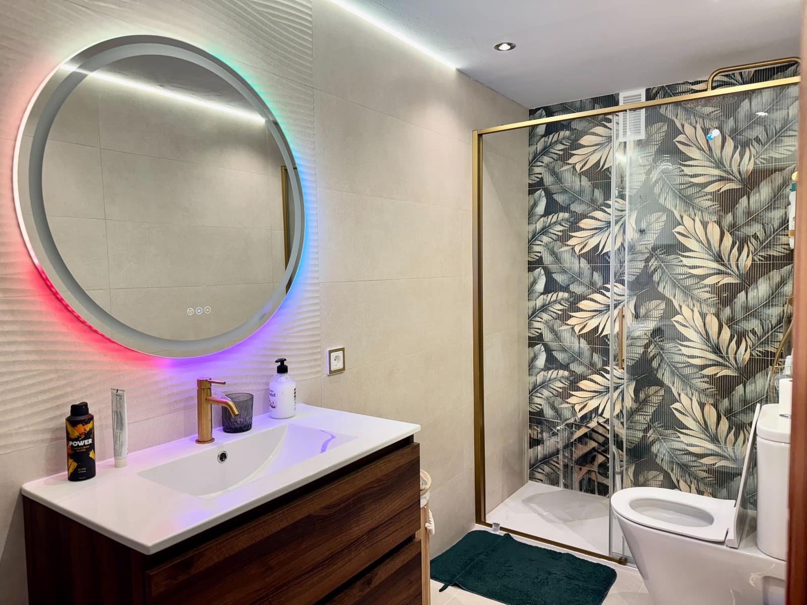 1 quarto Apartamento para arrendar em Benidorm com piscina - 1 500 € (Ref: 9947337)