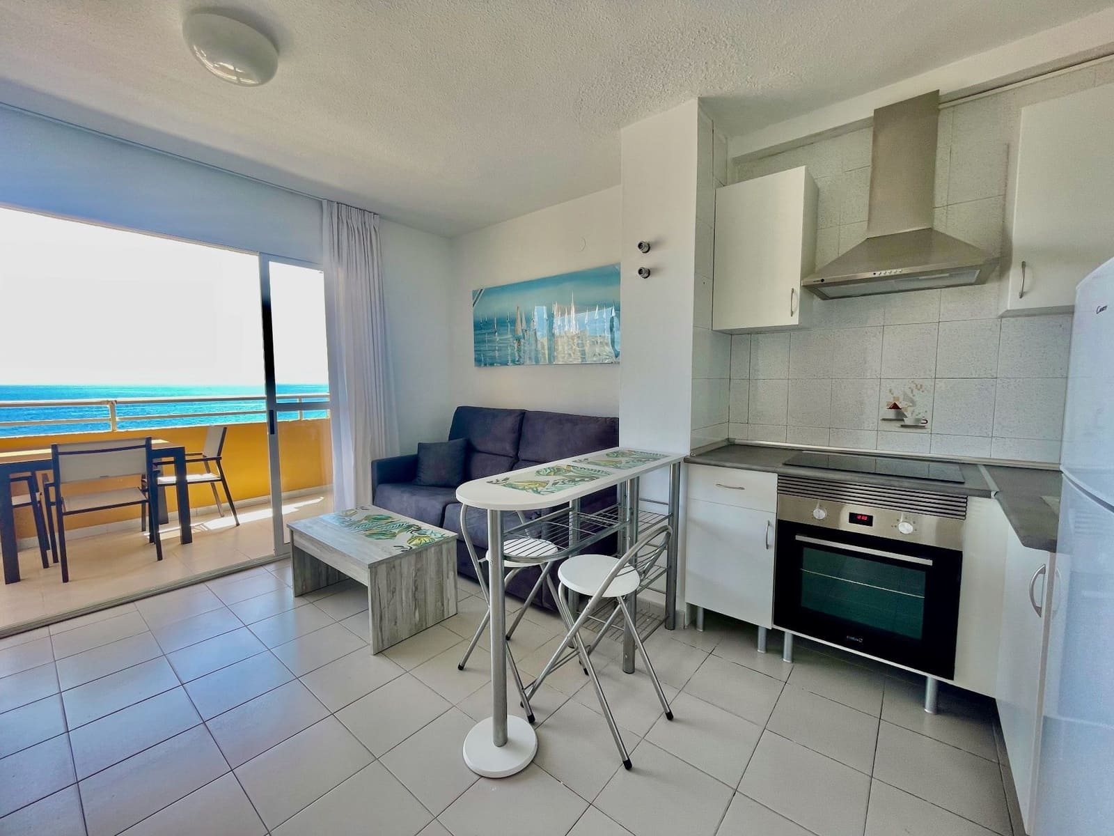 1 quarto Apartamento para arrendar em Benidorm com piscina - 1 500 € (Ref: 9947337)