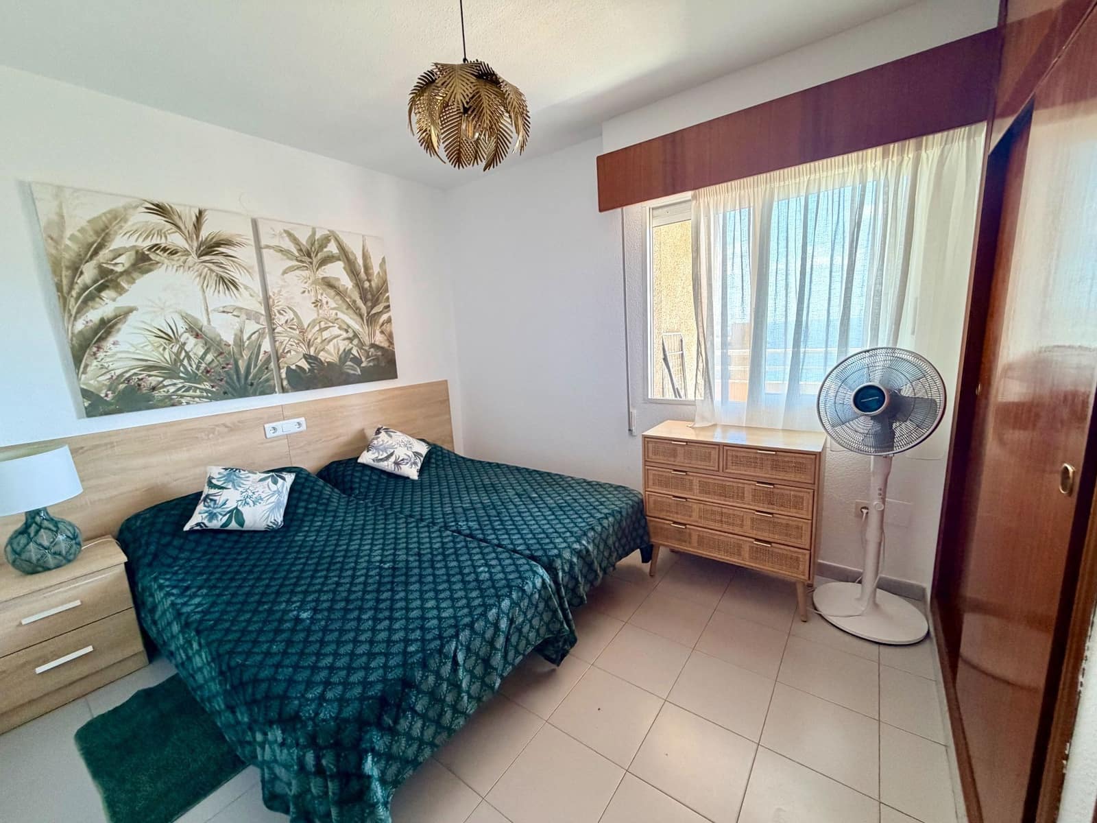1 slaapkamer Appartement te huur in Benidorm met zwembad - € 1.000 (Ref: 9947337)