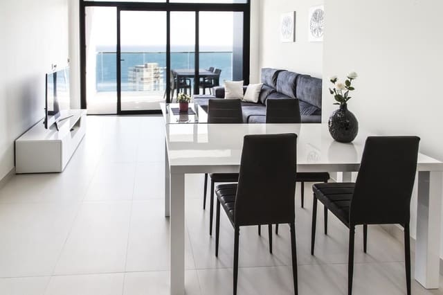 2 soveværelse Lejlighed til salg i Playa Poniente, Benidorm med swimmingpool garage - € 600.000 (Ref: 9949272)